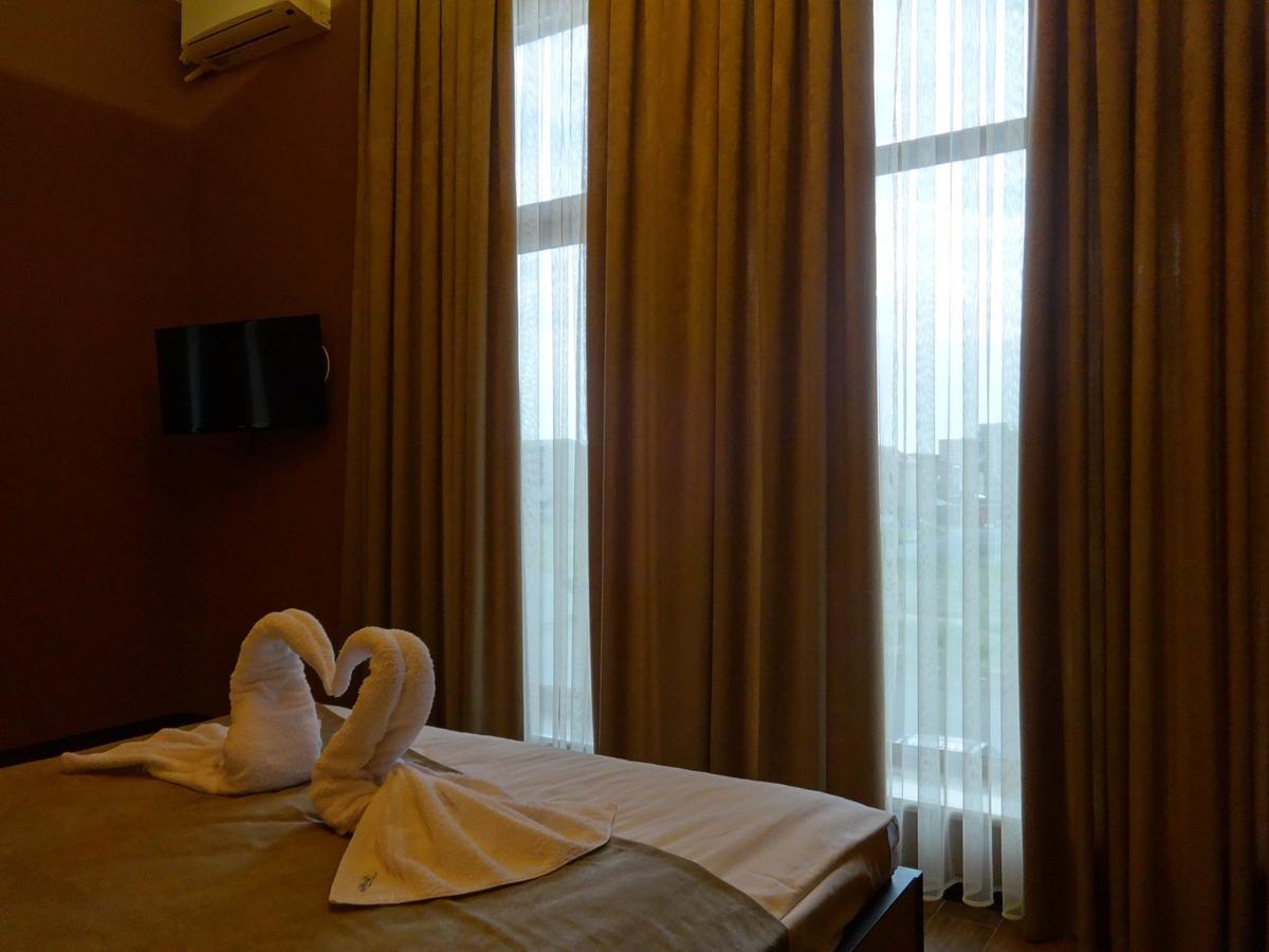 Eridana Hotel Jerevan Exteriör bild