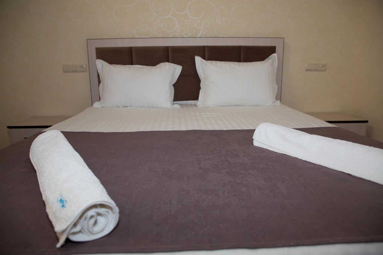 Eridana Hotel Jerevan Exteriör bild